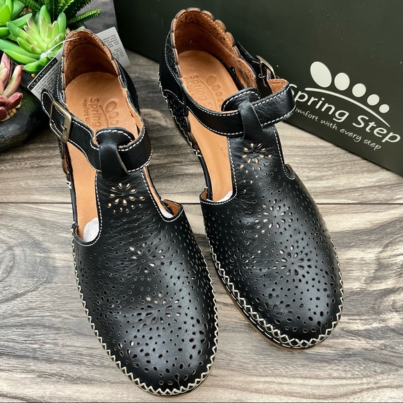 NIB Spring Step Roxela Black Leather T Strap Mary Jane Sandals Shoes - Picture 2 of 13